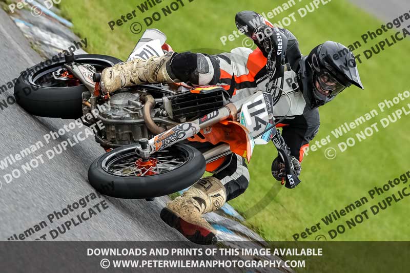 enduro digital images;event digital images;eventdigitalimages;lydden hill;lydden no limits trackday;lydden photographs;lydden trackday photographs;no limits trackdays;peter wileman photography;racing digital images;trackday digital images;trackday photos